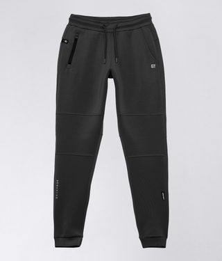 8600 . Momentum Fitted Jogger - Black